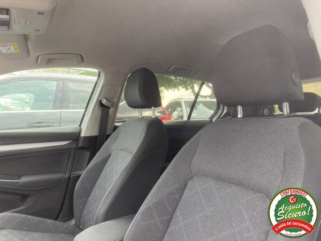 VOLKSWAGEN Golf 2.0 TDI 1st Edition Life