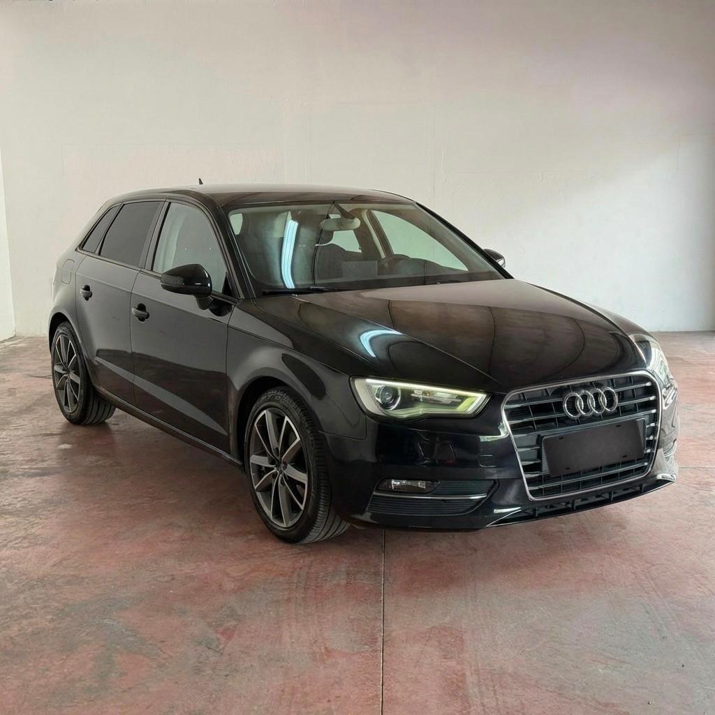 Audi A3 1.6 TDI 105CV SPORTBACK S TRONIC
