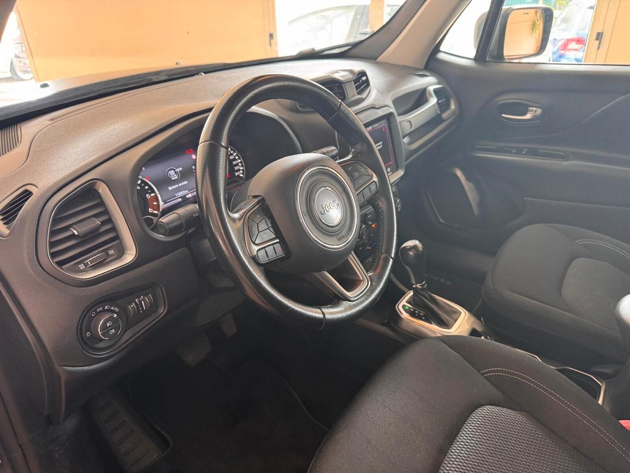 Jeep Renegade 1.6 Mjt DDCT 120 CV Business