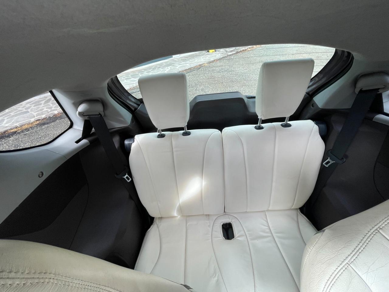 Toyota iQ 1.0 Multidrive