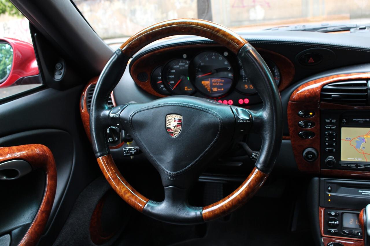 Porsche 911 996 Turbo cat Coupé