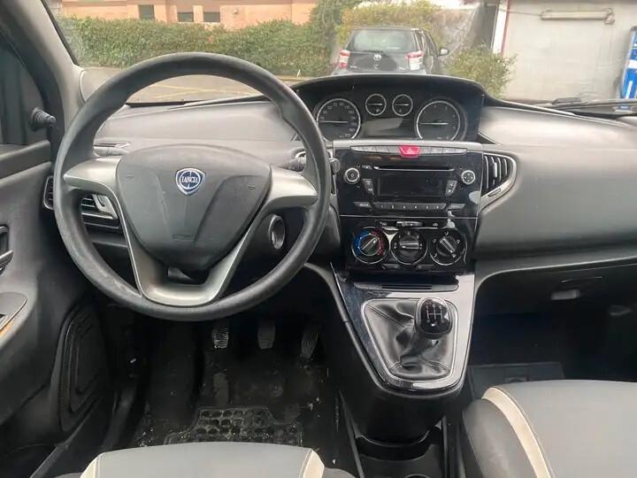Lancia Ypsilon 1.3 MJT 16V Elefantino