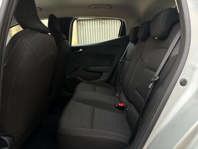 RENAULT Clio 1.0TCe 100 CV Intens