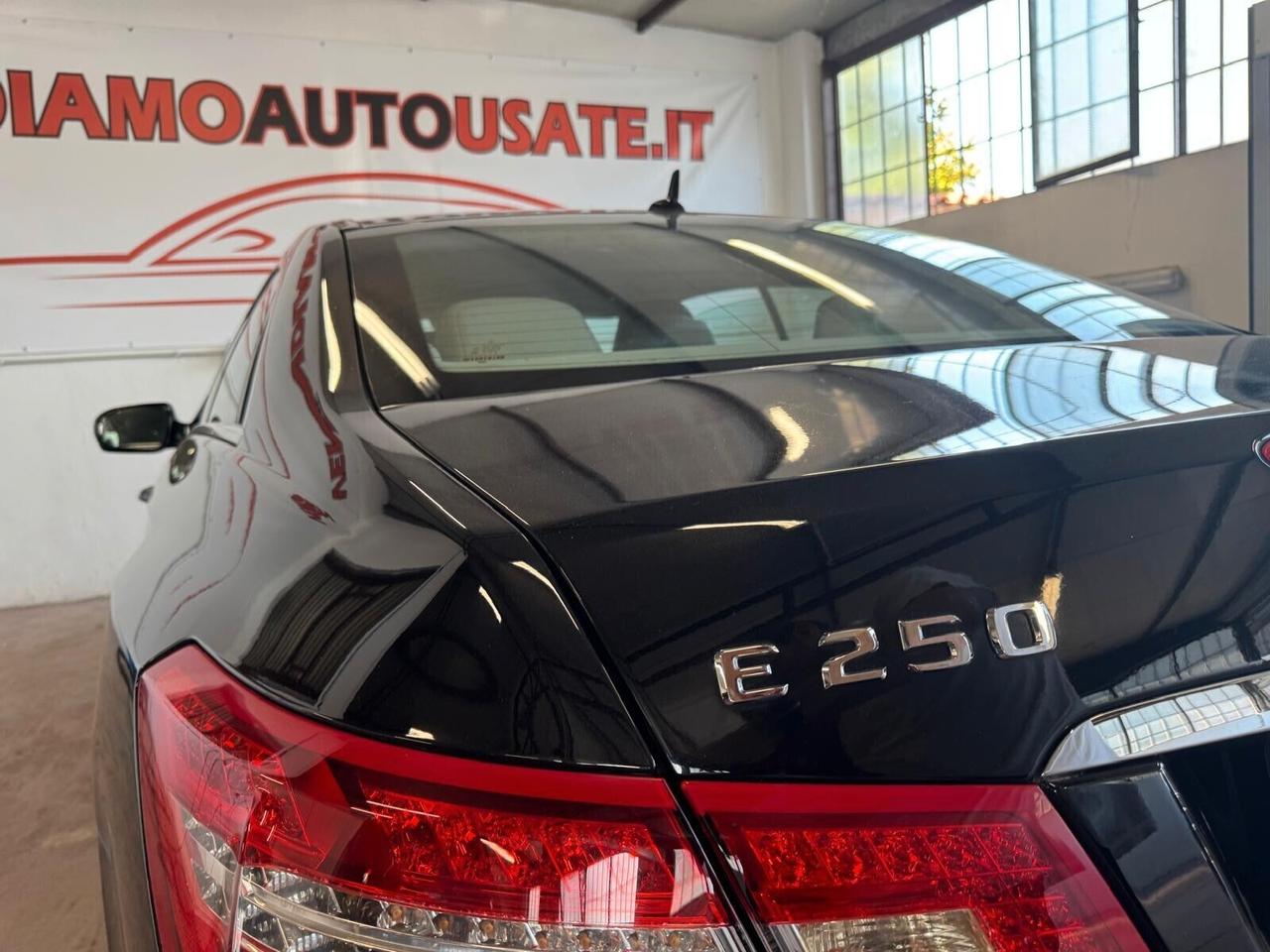 Mercedes-benz E 250 CDI Coupé BlueEFFICIENCY Avantgarde