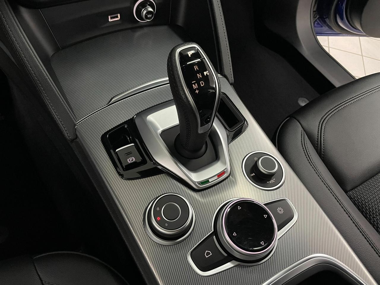 Alfa Romeo Stelvio 2.2 TD SPRINT GOMME NUOVE TAGLIANDATA RETROCAMERA