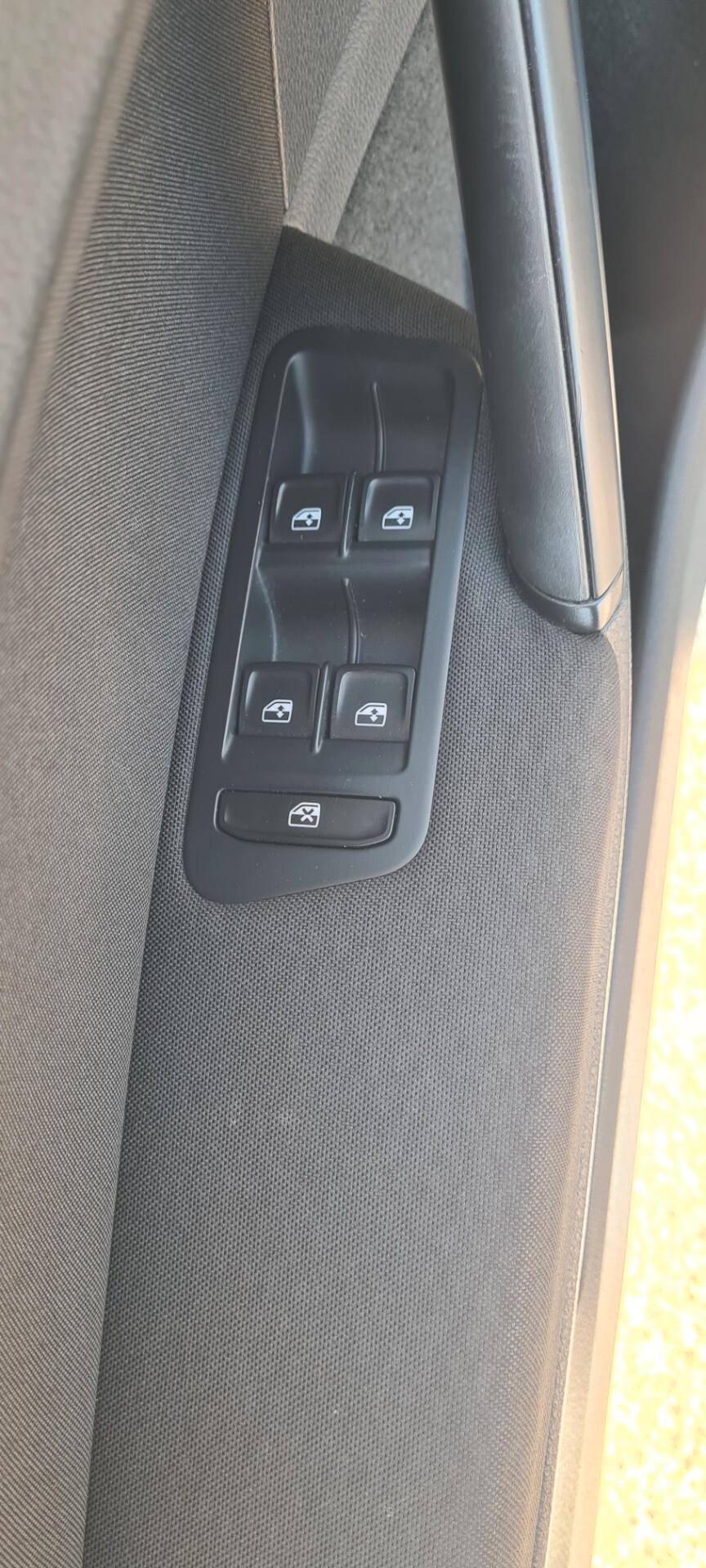 Volkswagen Golf Sportsvan 1.2 TSI 110CV Business 4 Free BMT