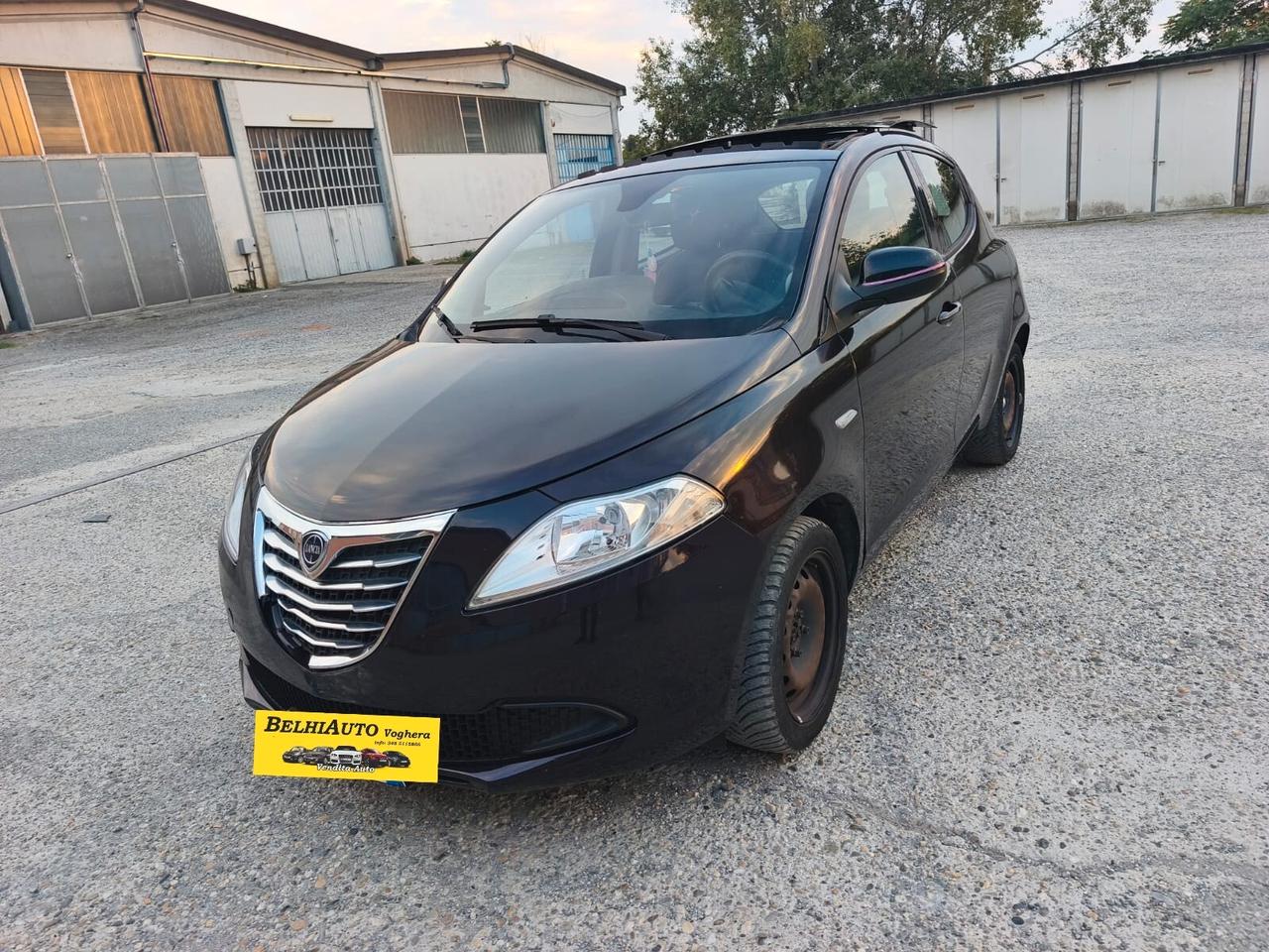 Lancia Ypsilon 2013--1.2 Benzina Neopatentati