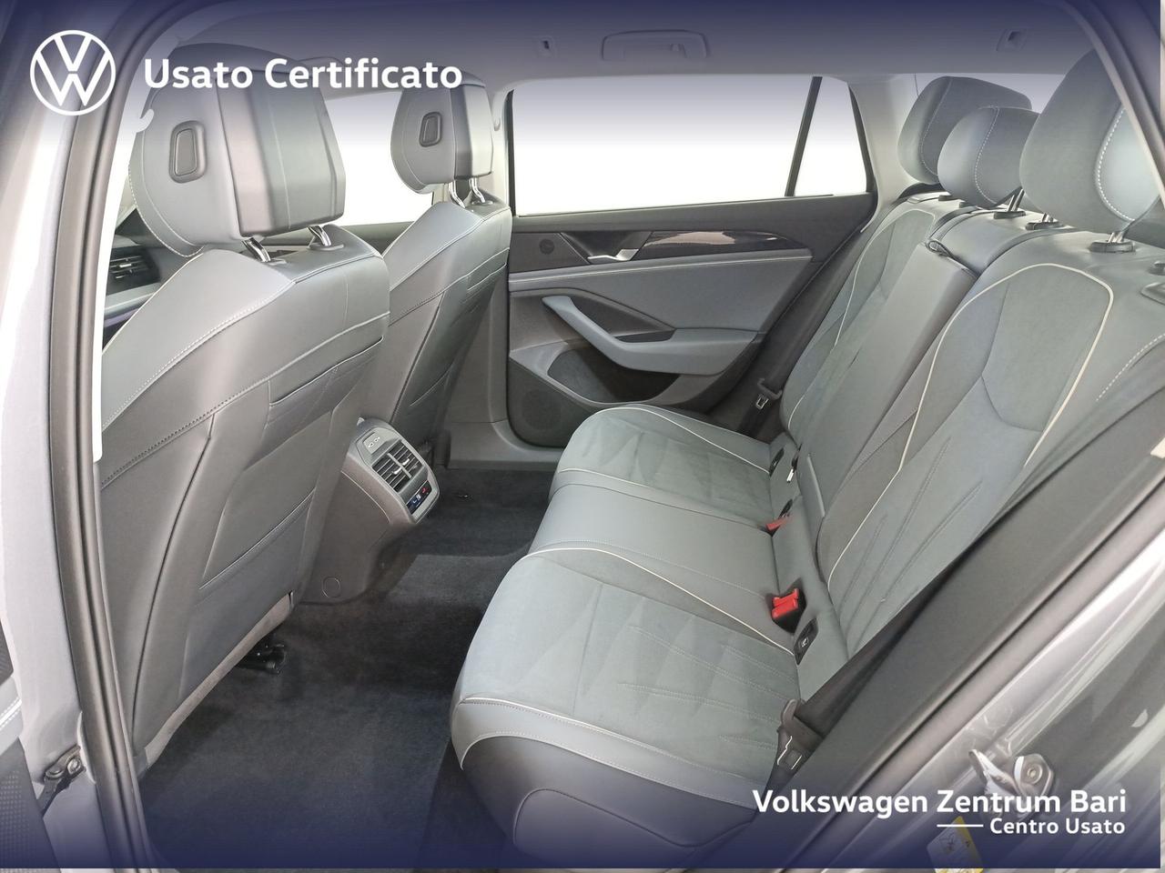 Volkswagen Passat 2.0 tdi scr business 150cv dsg
