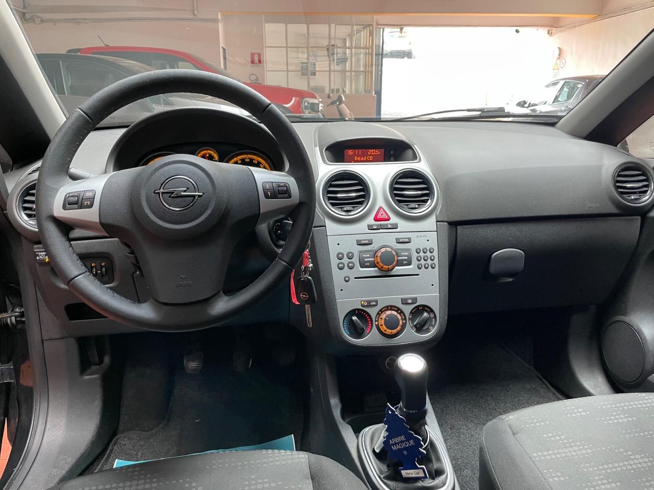 Opel Corsa 1.2 Neopatentati Euro 5