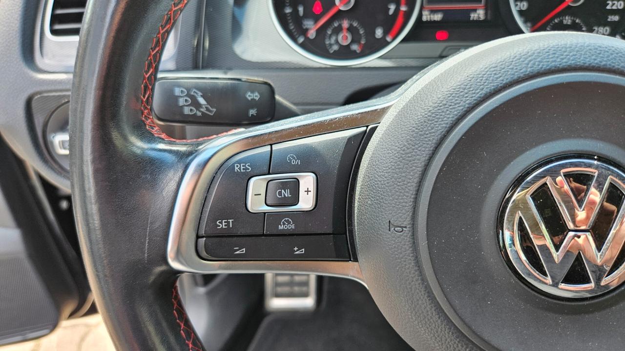 Volkswagen Golf GTI 5p 2.0 tsi PERFORMANCE 220CV PELLE-NAVY-SED.RISC.