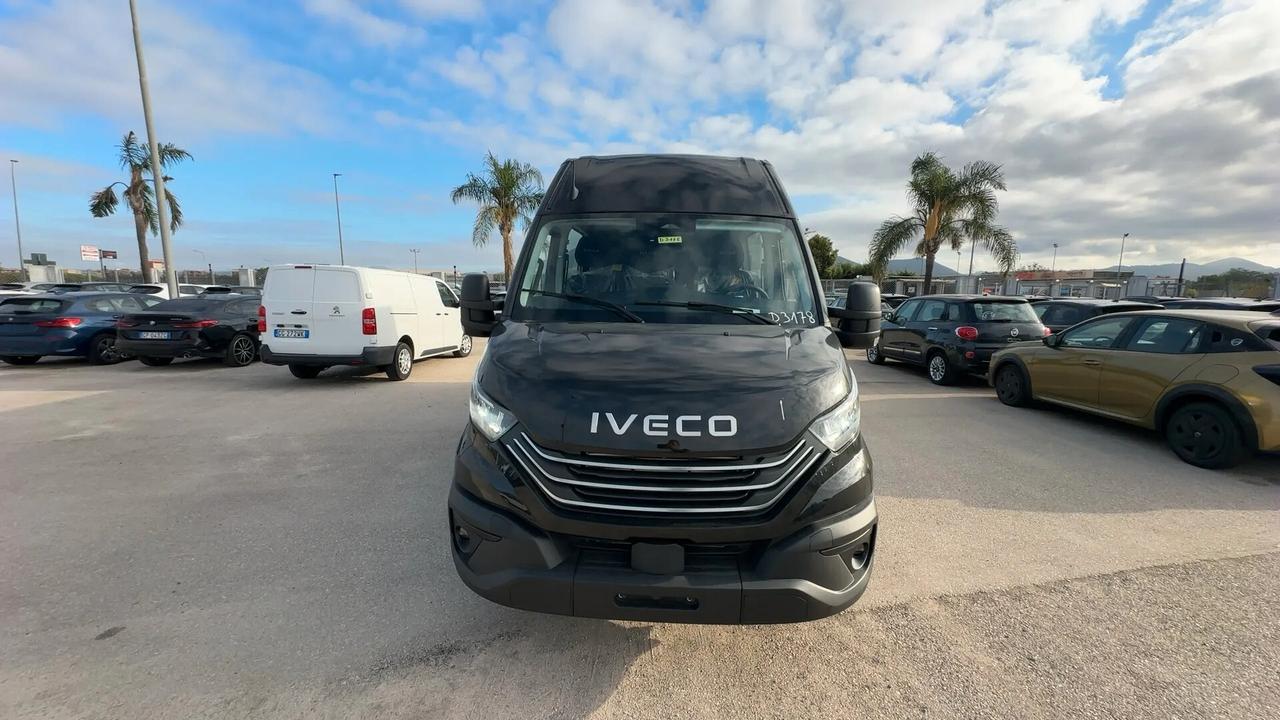 Iveco Daily 35S18HD 3.0 HPT PM-DC Cabinato
