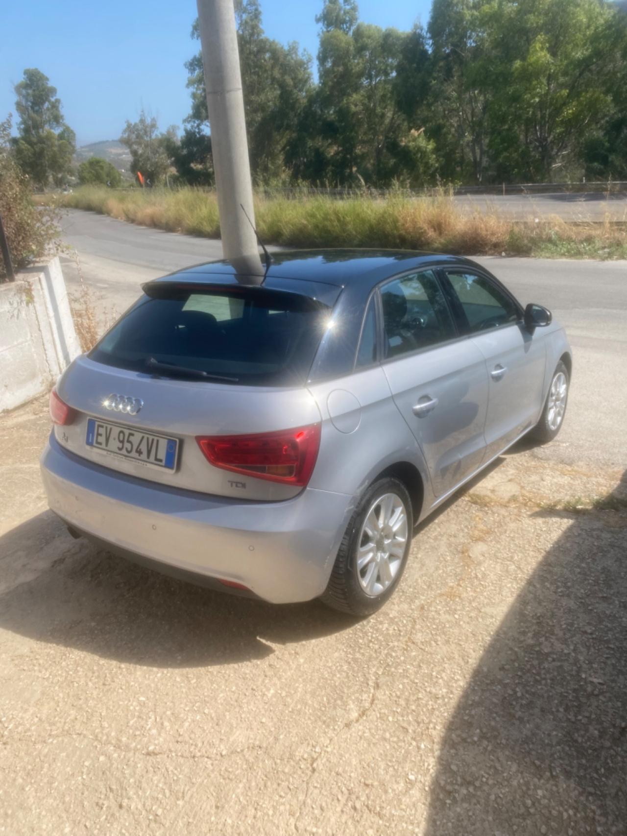 Audi A1 1.6 TDI Attraction