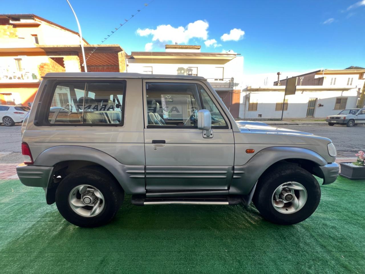 Hyundai Galloper 2.5 TDI Corto Max