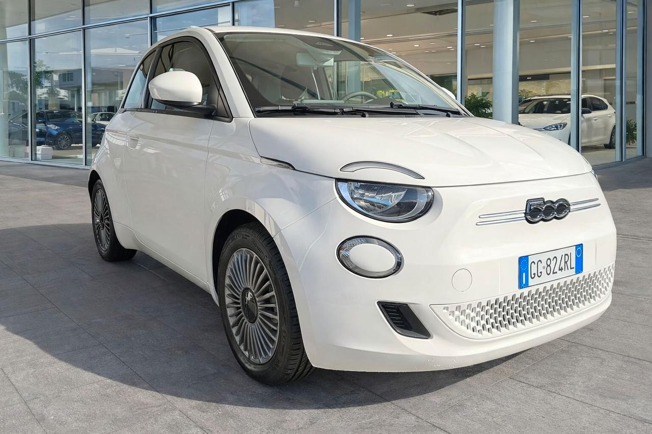 Fiat 500 Elettrica 42 kWh Icon