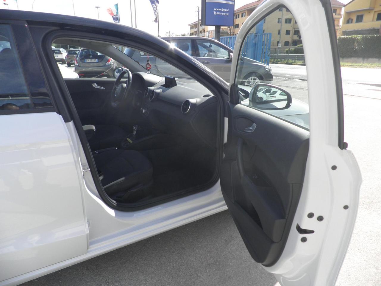 Audi A1 Sportback 1.6 tdi Metal s-tronic
