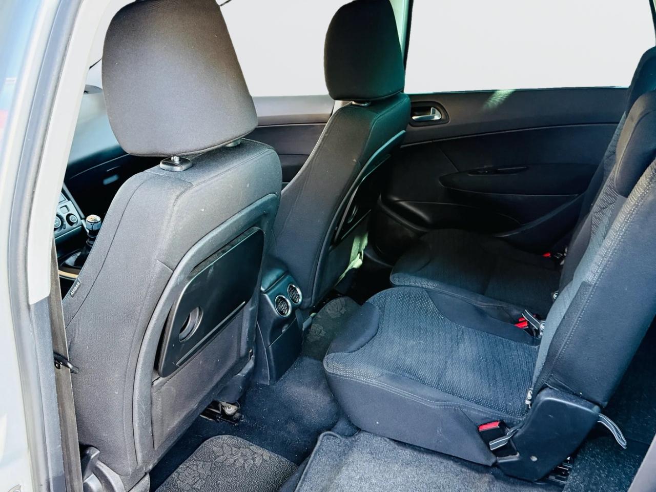 Peugeot 308 1.6 HDi 110CV Allure*7 POSTI*