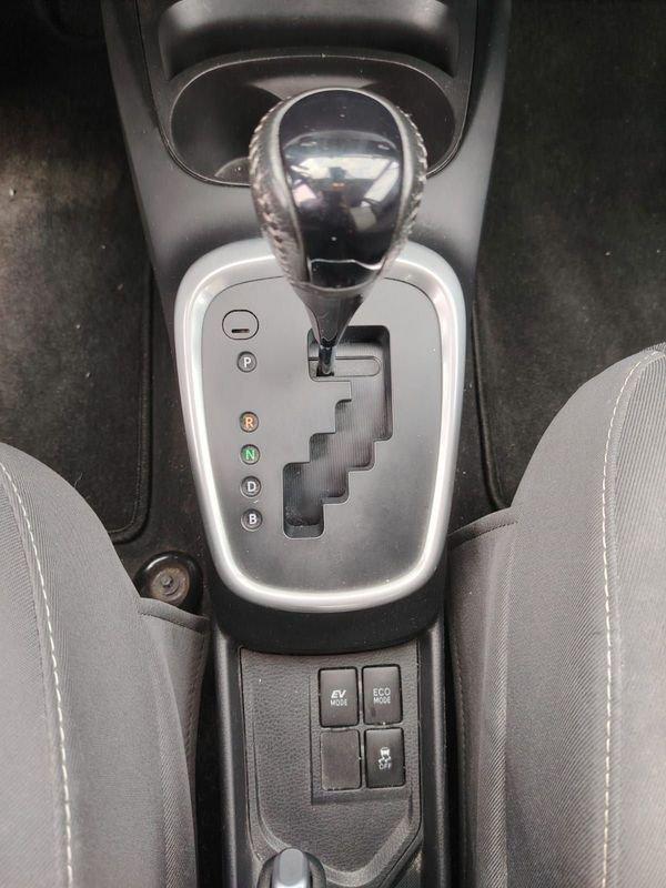 Toyota Yaris 1.5 Hybrid 5 porte Active