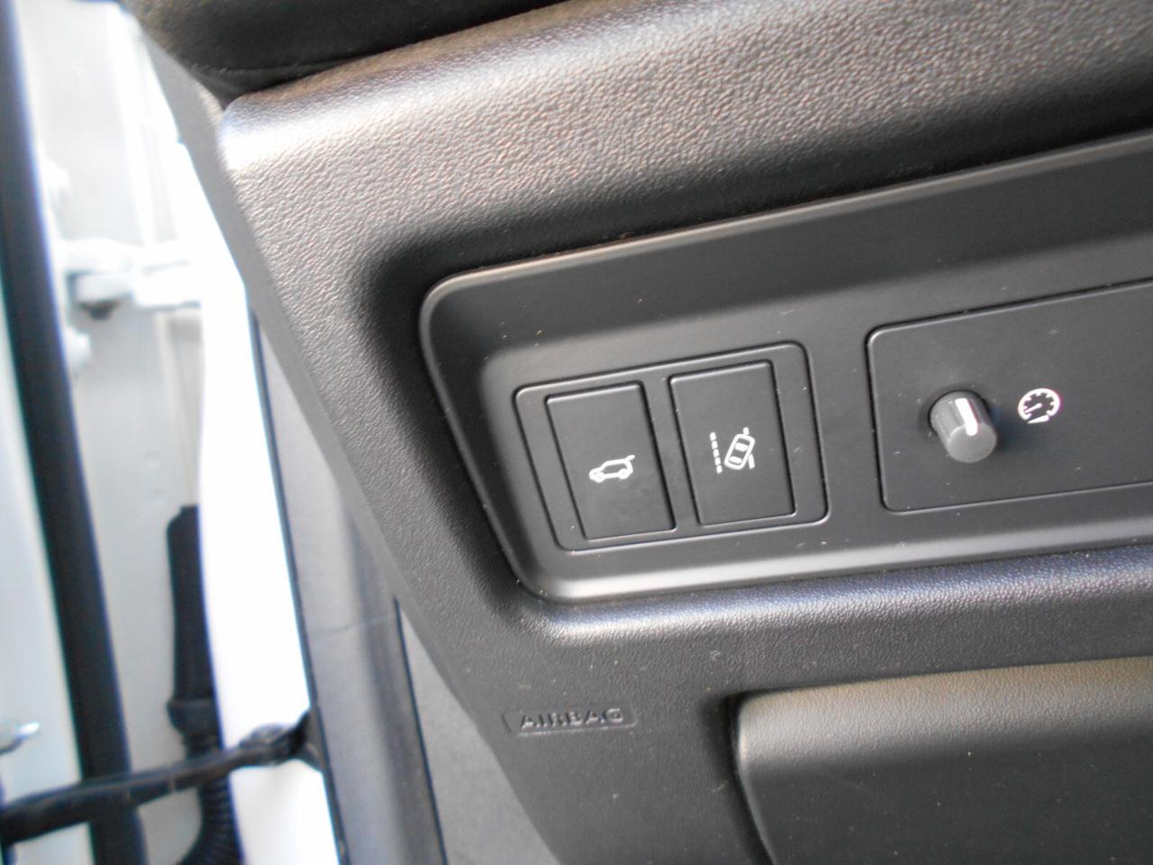 Land Rover Discovery Sport 2.0 TD4 150 CV Pure