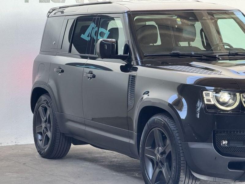 Land Rover Defender 110 3.0d i6 mhev SE awd 200CV AUTOCARRO 5 POSTI IVA ESPOSTA