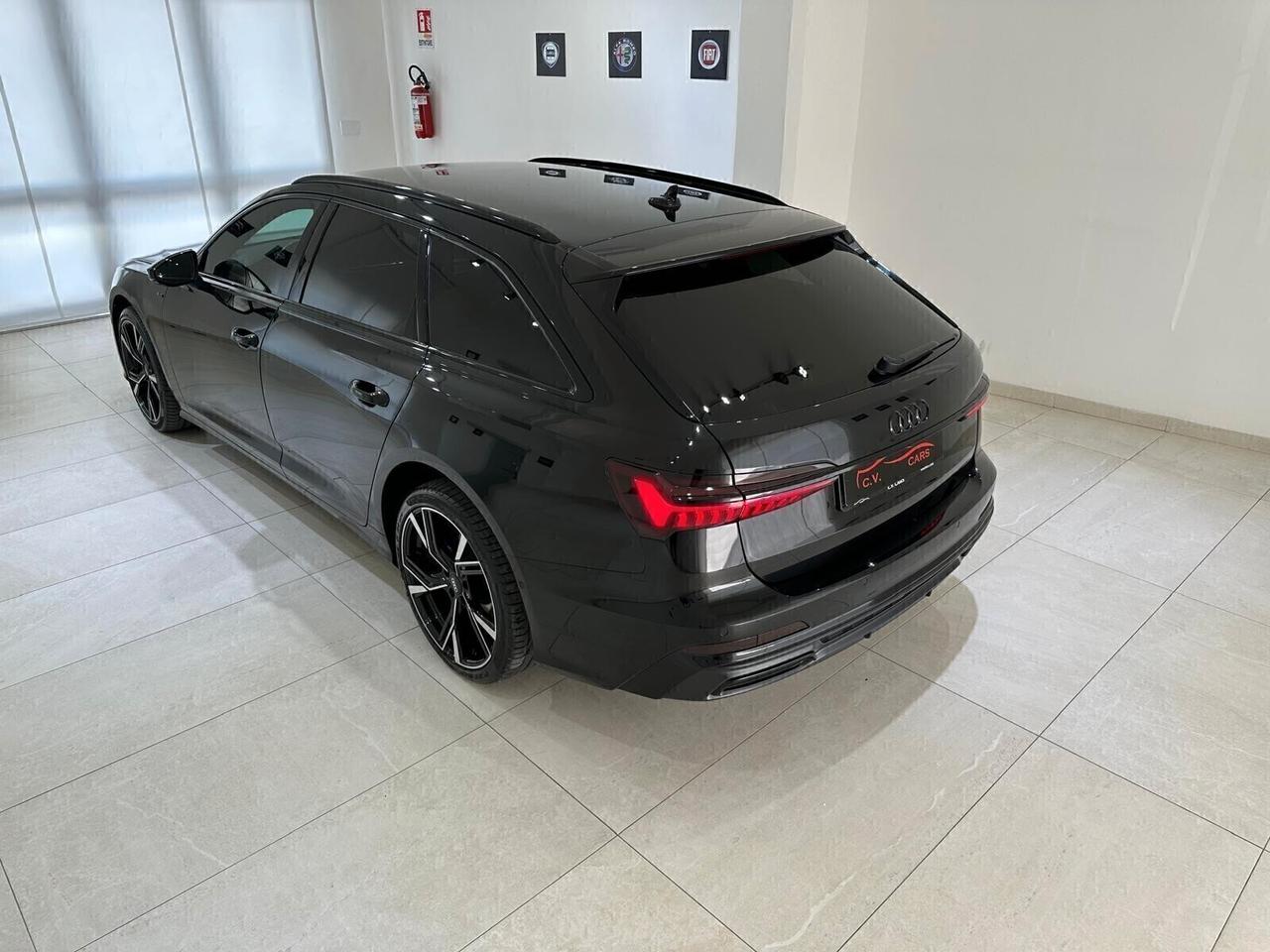 Audi A6 AUDI A6 40 2.0 TDI S-LINE AVANT SPORT TOTAL BLACK