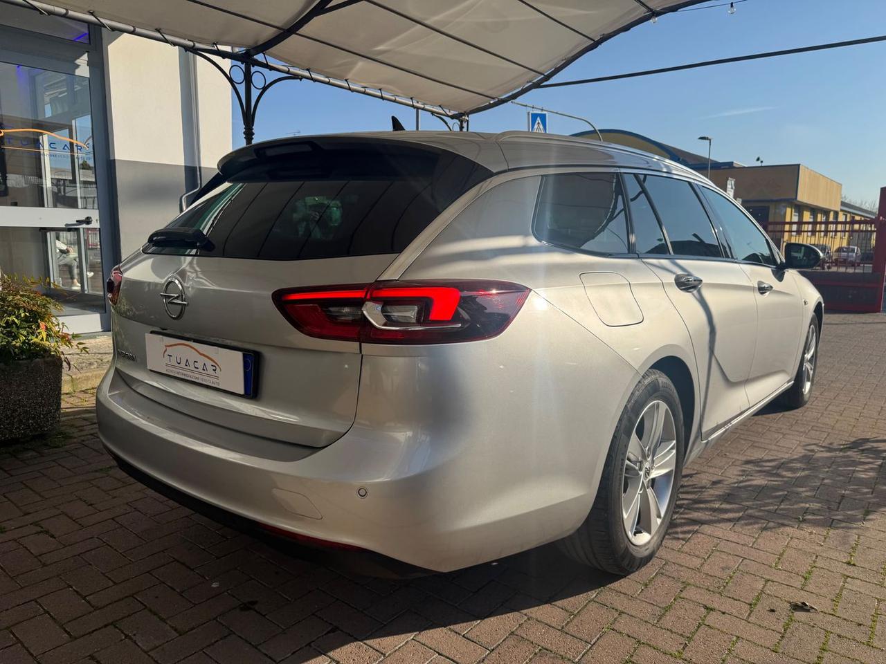 Opel Insignia Innovation 1.6 #9960