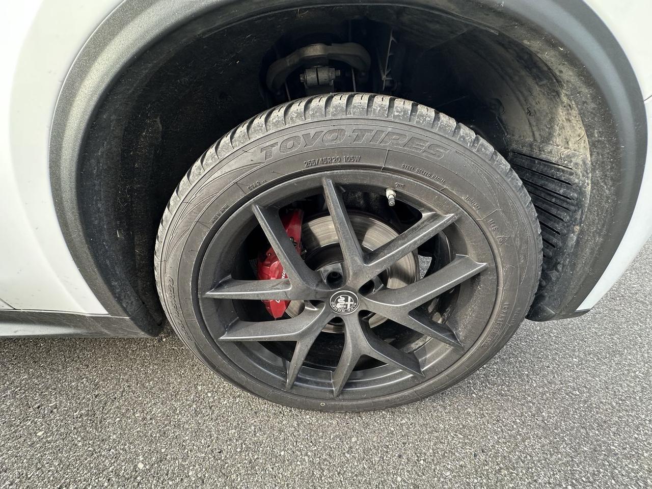 Alfa Romeo Stelvio B-Tech 2.2