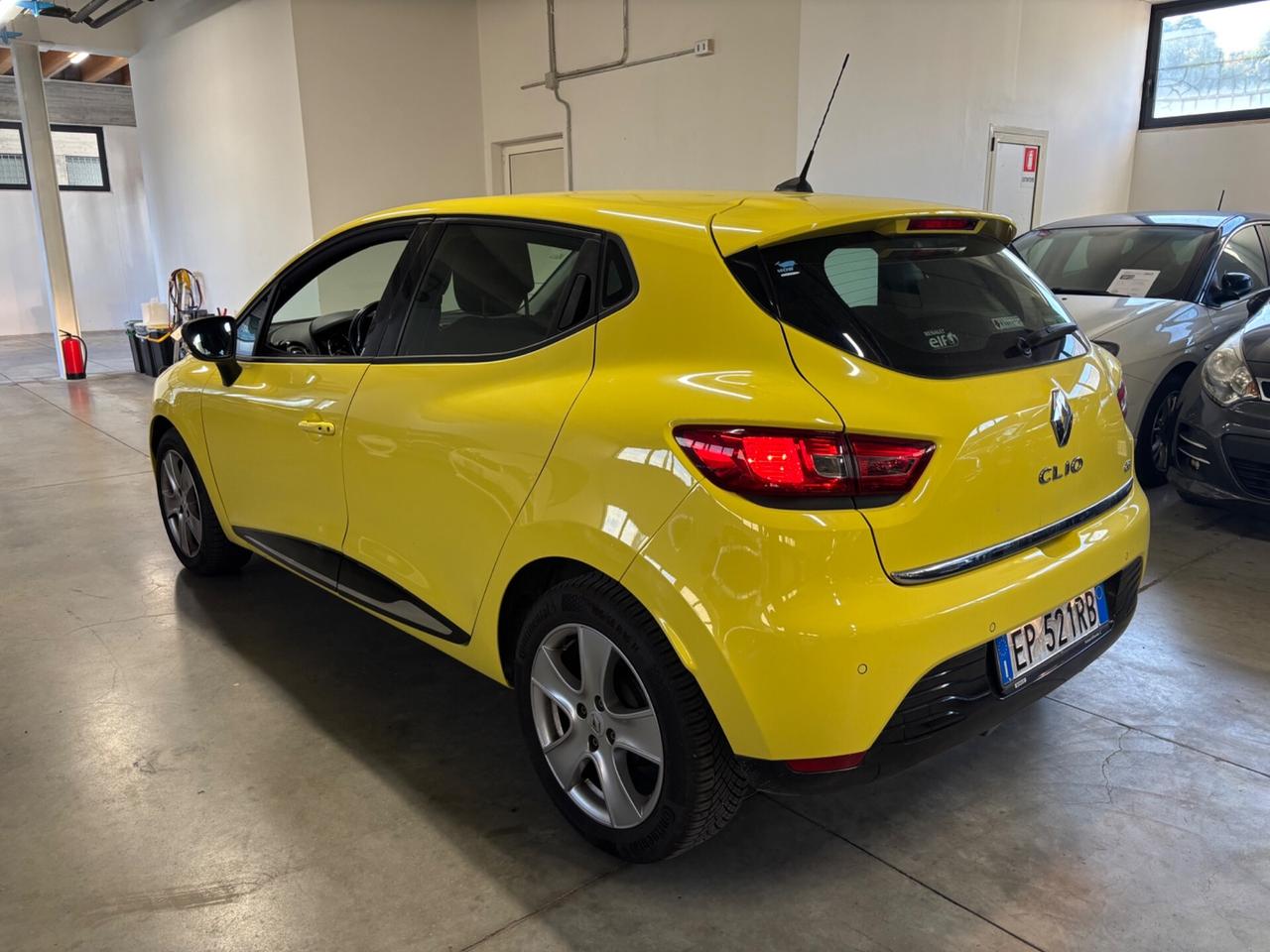 Renault Clio 1.5 dCi 8V 90CV