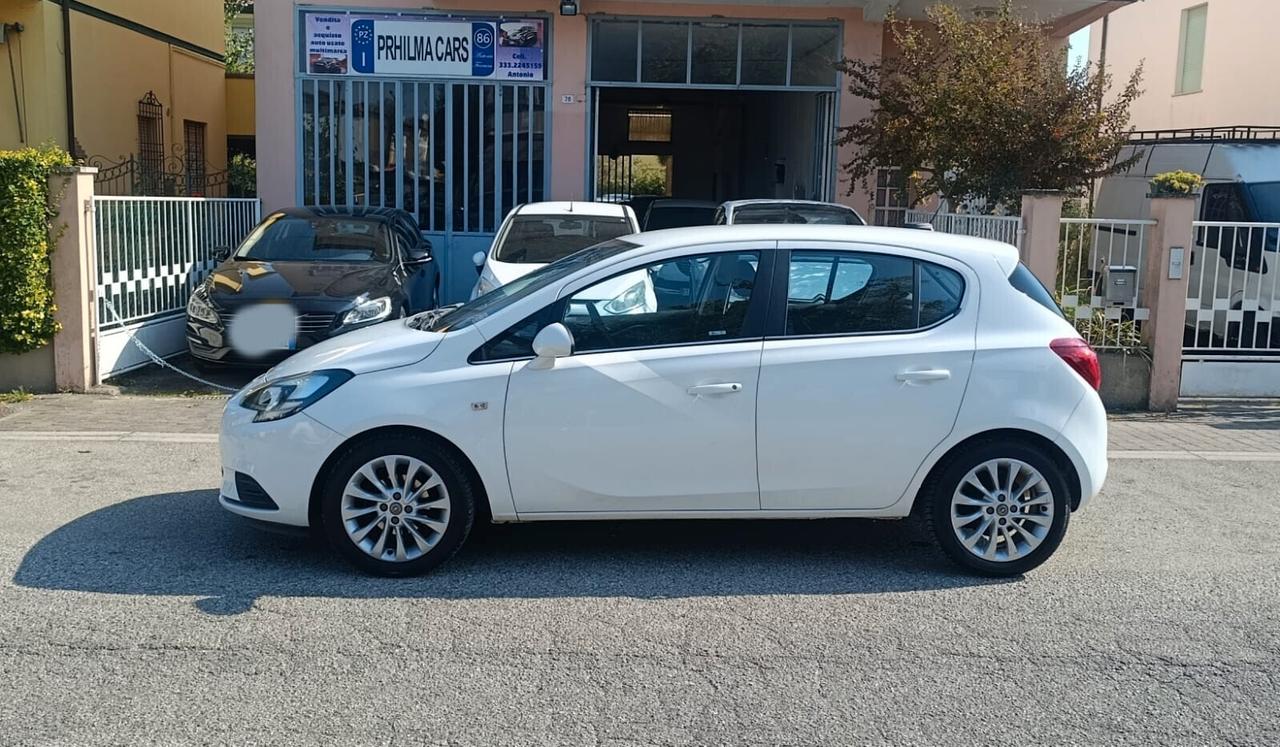Opel Corsa 1.4 90CV GPL Tech 5 porte Innovation