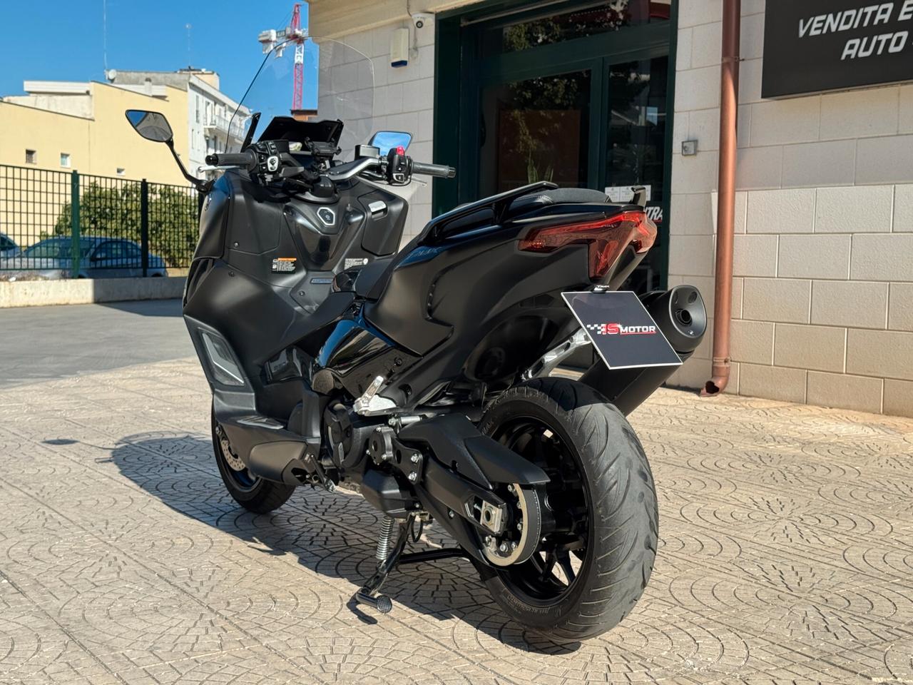 Yamaha TMAX 560 TECH MAX