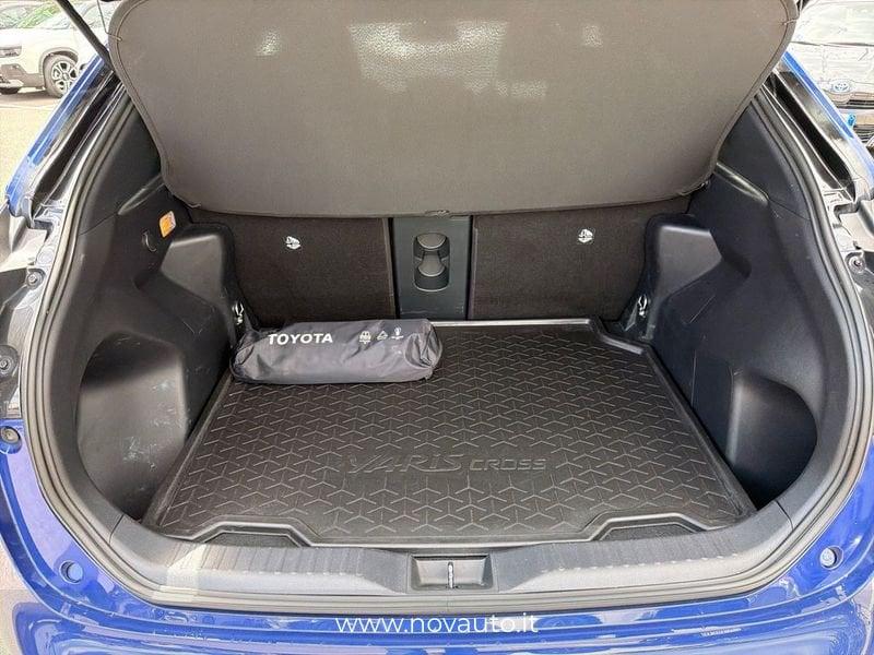 Toyota Yaris Cross 1.5H (116 CV) E-CVT Adventure