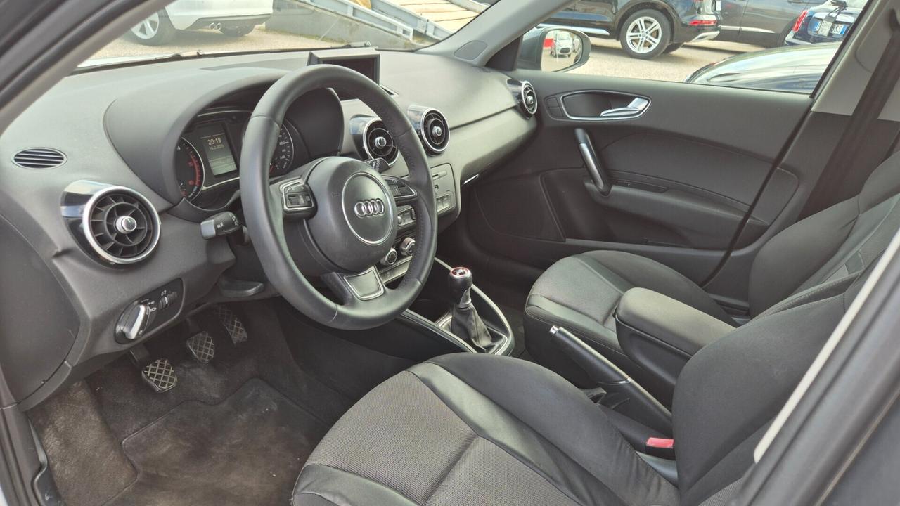 Audi A1 1.6 TDI S line edition