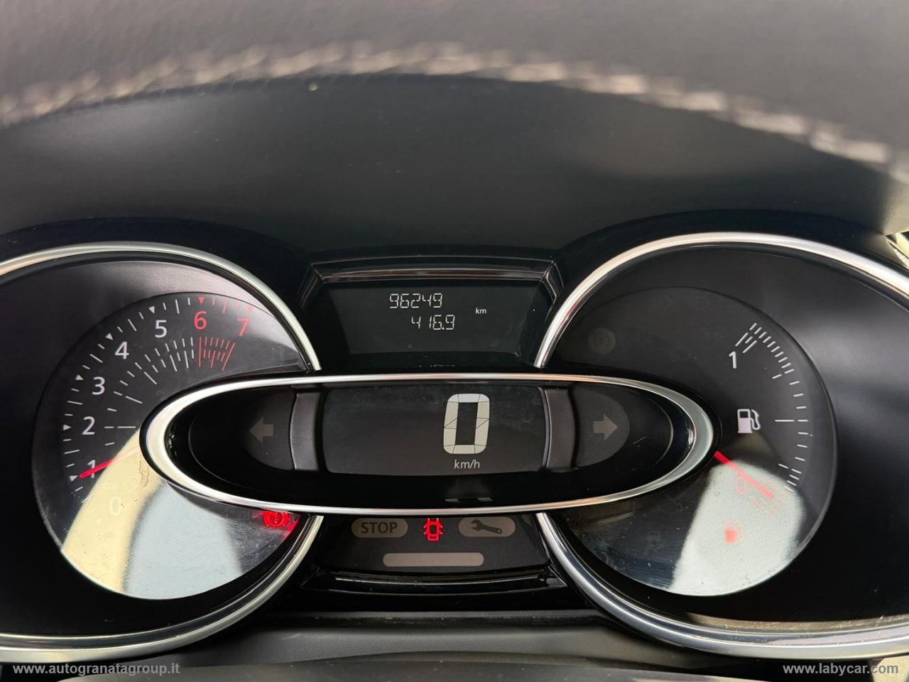 RENAULT Clio TCe 12V 90CV 5p. Moschino Intens RS LINE!
