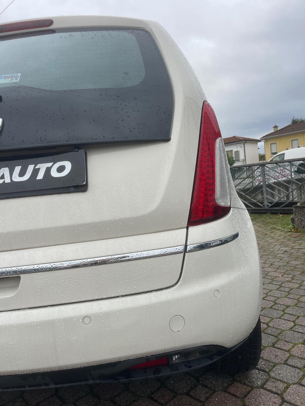 Lancia MUSA 1.4 8V Ecochic (GPL) Gold