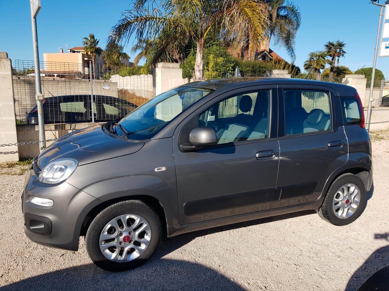 Fiat Panda 1.2 Lounge Navy pred.Sensori park Cerchi 5Posti