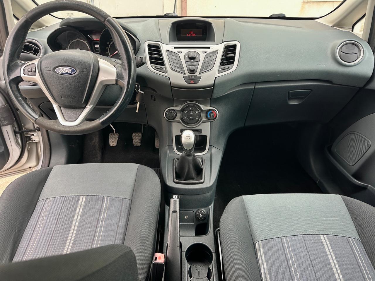 Ford Fiesta 1.4 TDCi 68CV 5p. Titanium