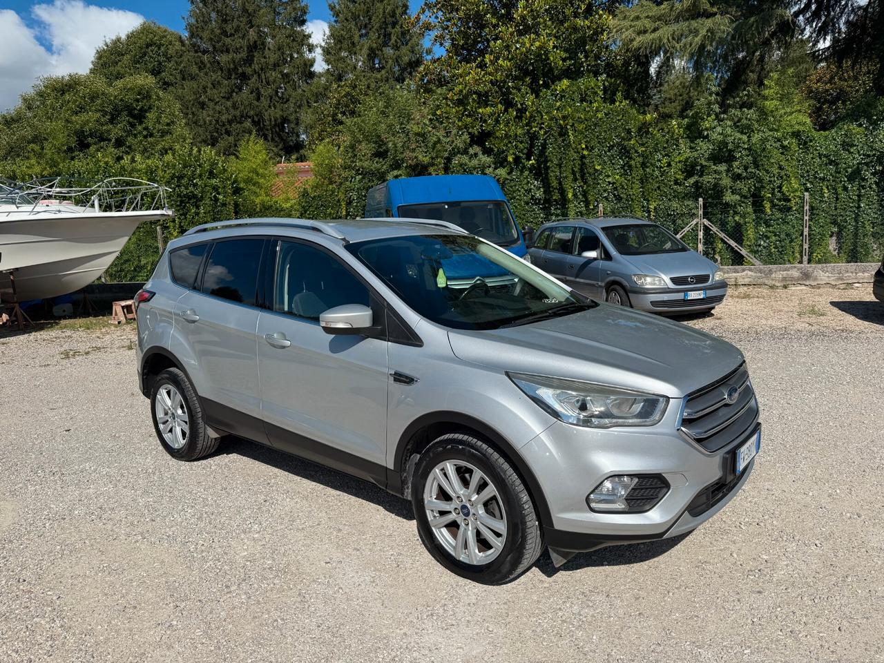 Ford Kuga 1.5 TDCI 120 CV S&S 2WD Business