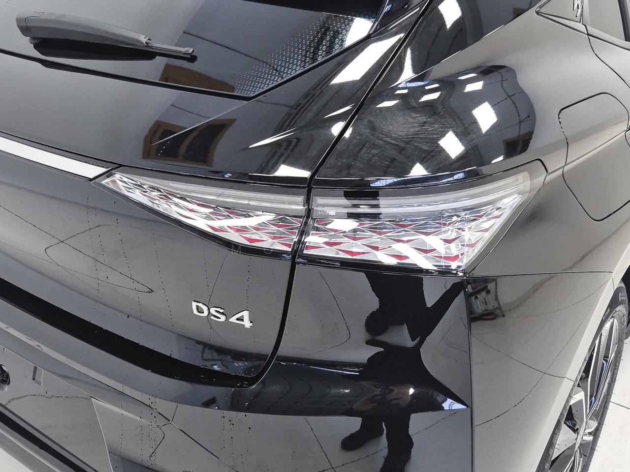 DS DS 4 1.5 bluehdi etoile alcantara 130cv auto