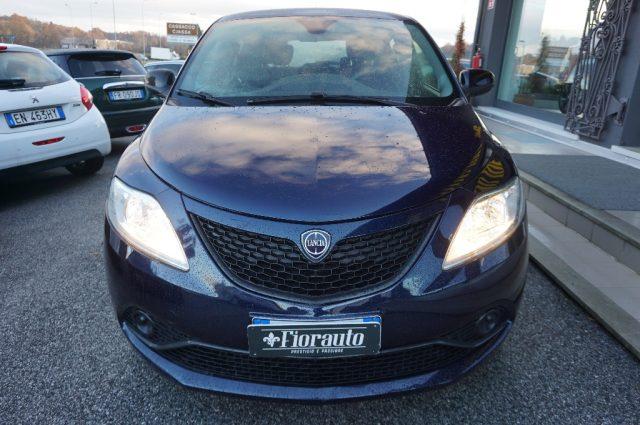 LANCIA Ypsilon 1.2 69 CV 5 porte Gold X NEOPATENTATI