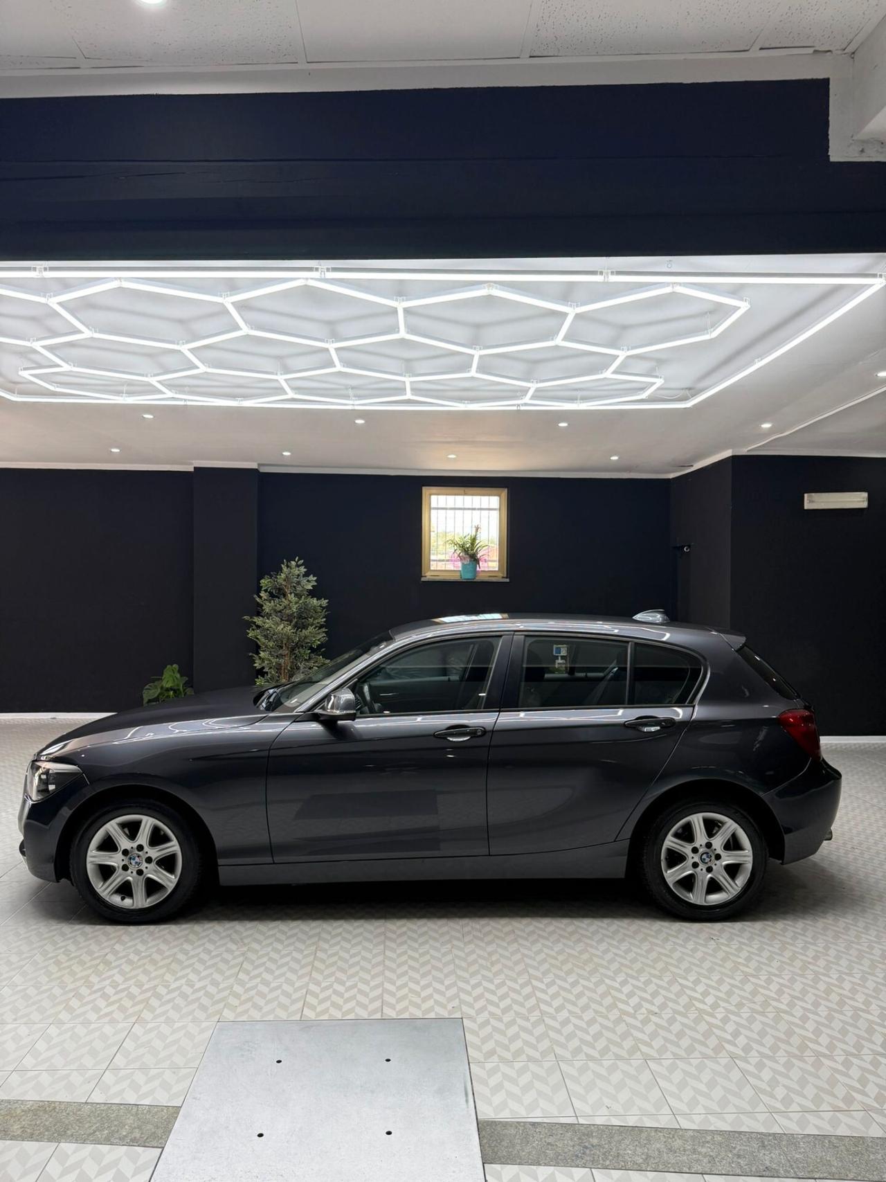 Bmw 120 120d 5p. Sport