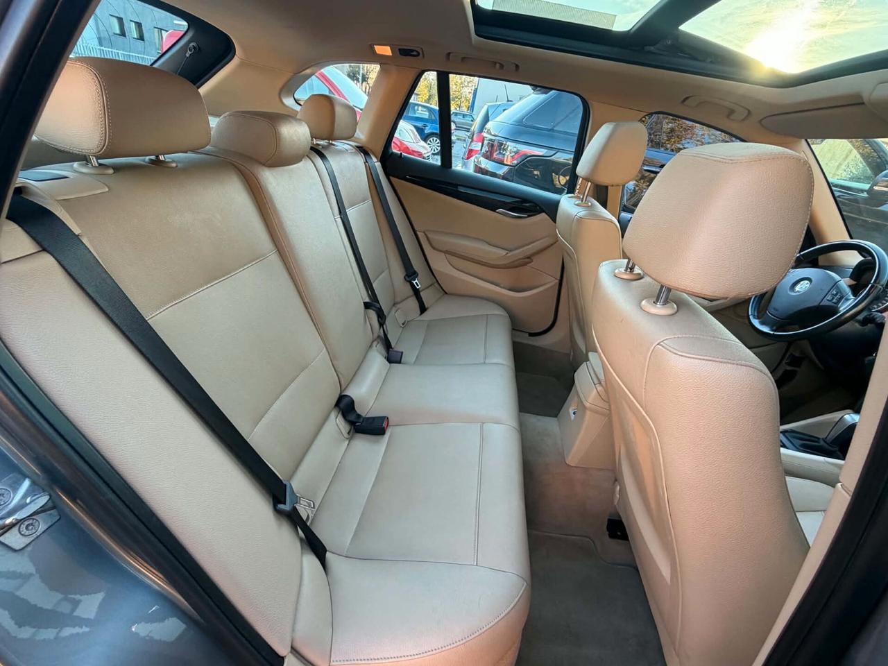 BMW X1 xDrive2.0d-Navi,Tetto,Pelle.Xeno-FULL-2012