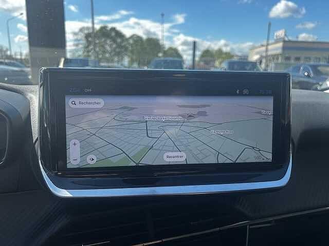 Peugeot 208 MHEV 1.2 Hybrid 100cv E-DCS6 STYLE KM ZERO