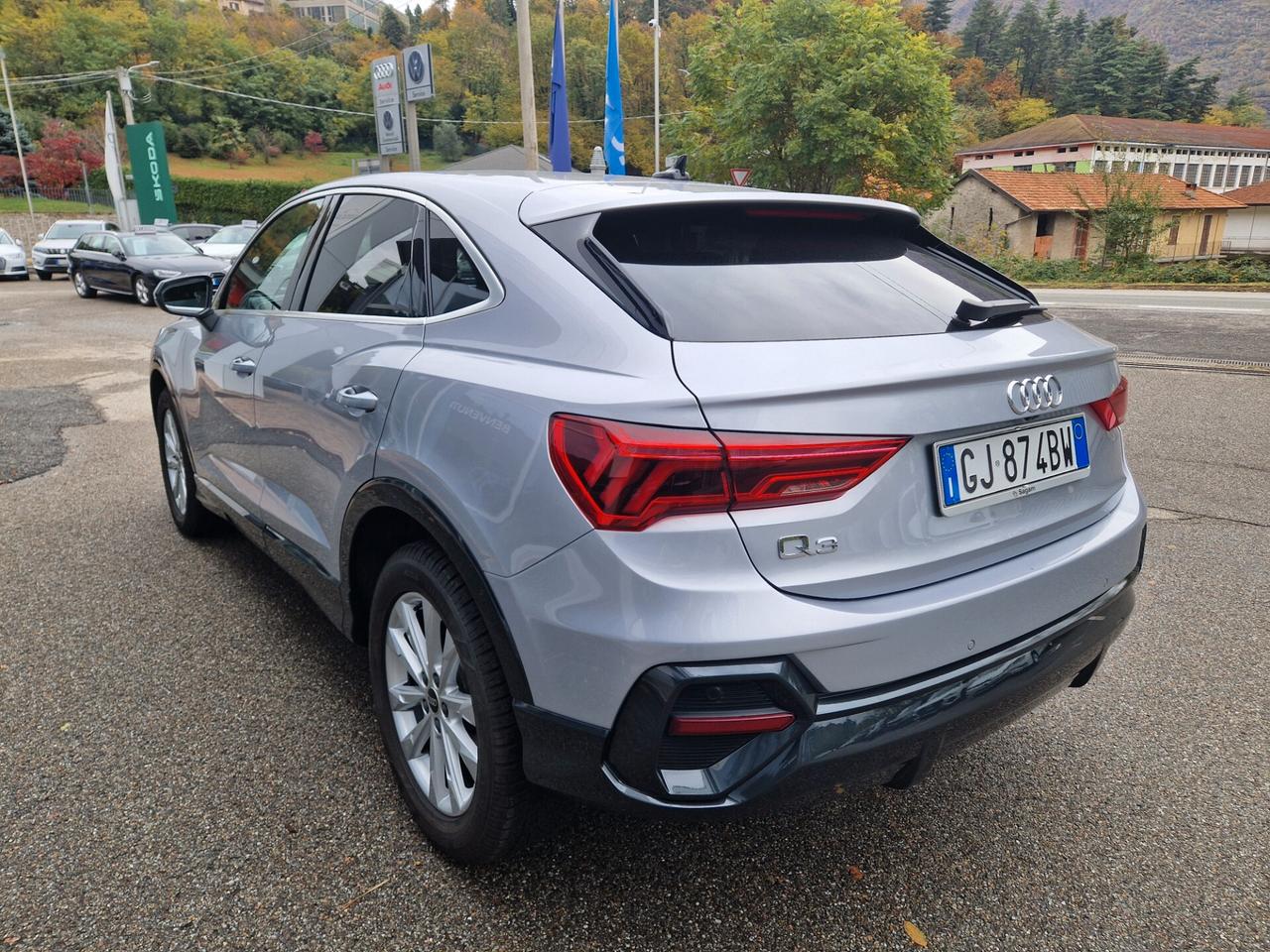 Audi Q3 35 TFSI S tronic line edition