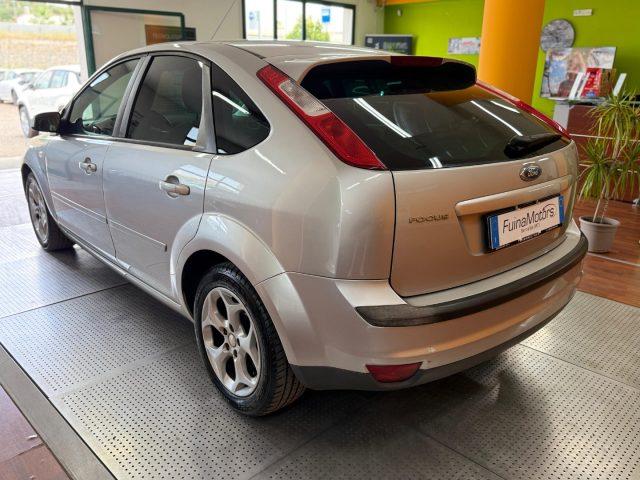 FORD Focus + 1.6 TDCi (90CV) 5p.