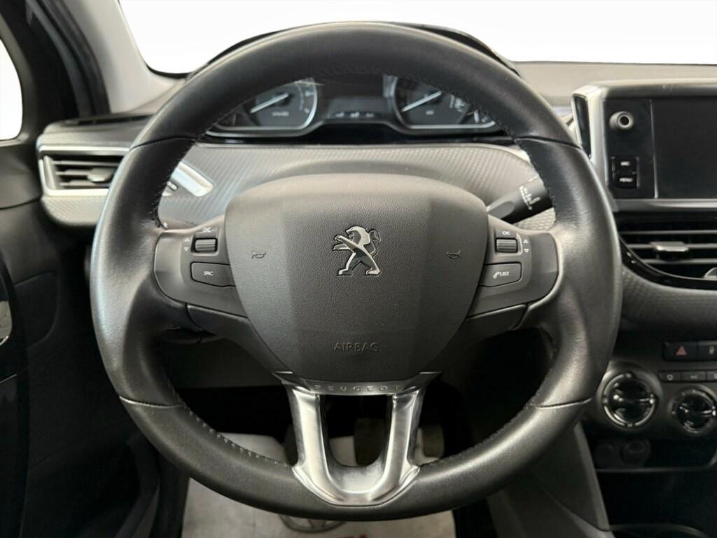 Peugeot 208 5 Porte 1.2 PureTech Signature