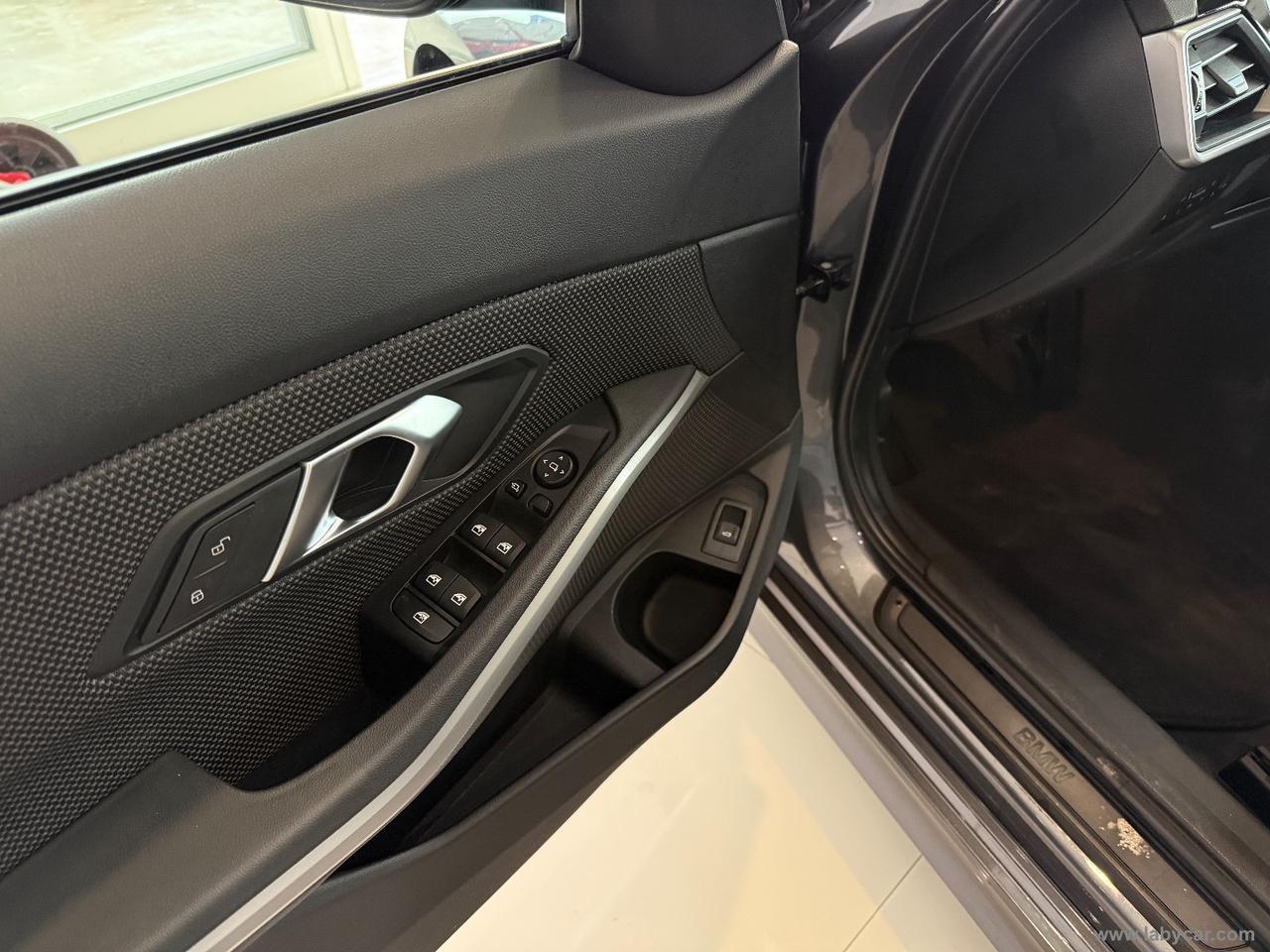 BMW 318d Touring Business Advantage aut.