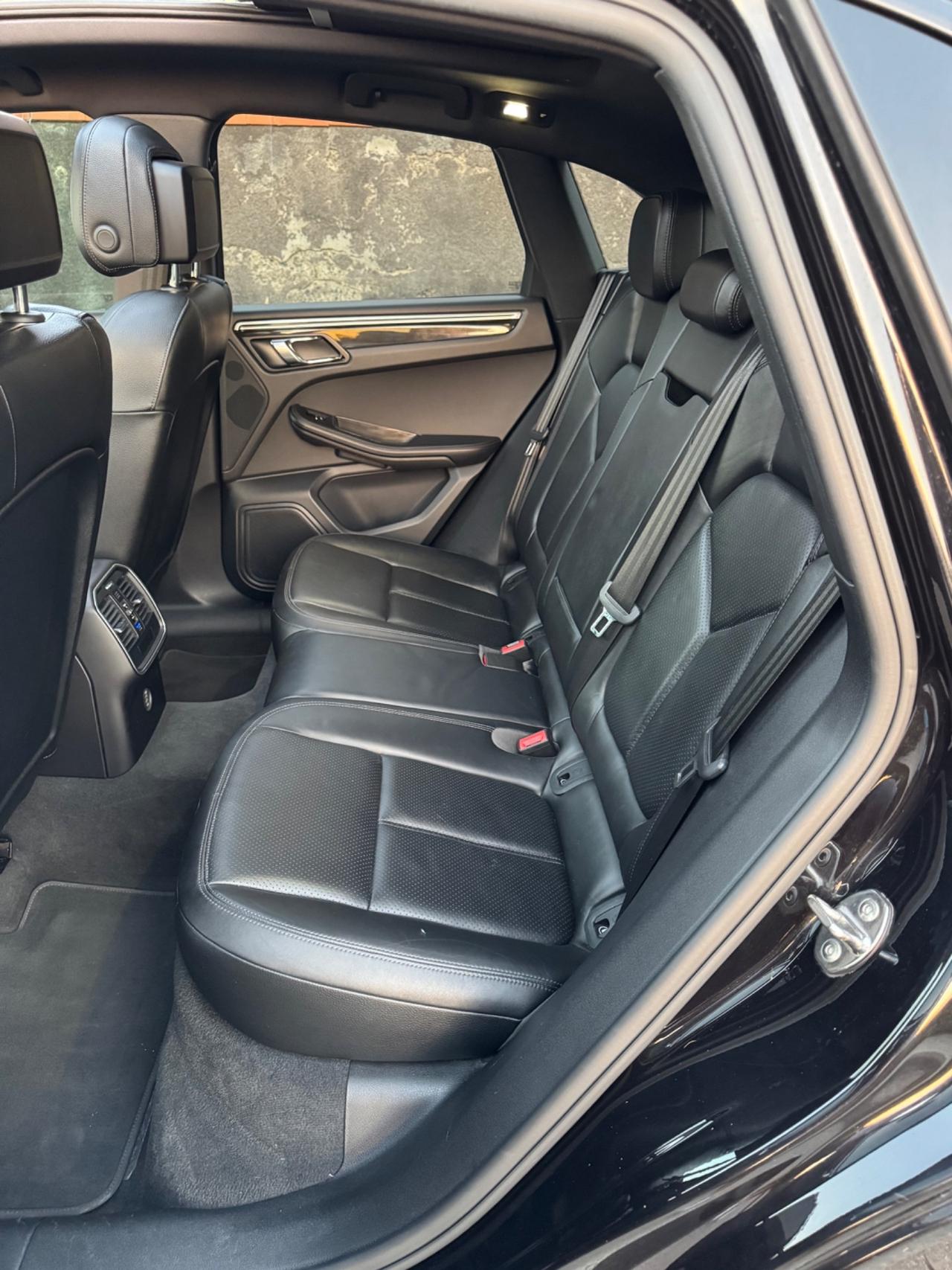 Porsche Macan 3.0 D KM CERTIF/TETTO/FULL LED