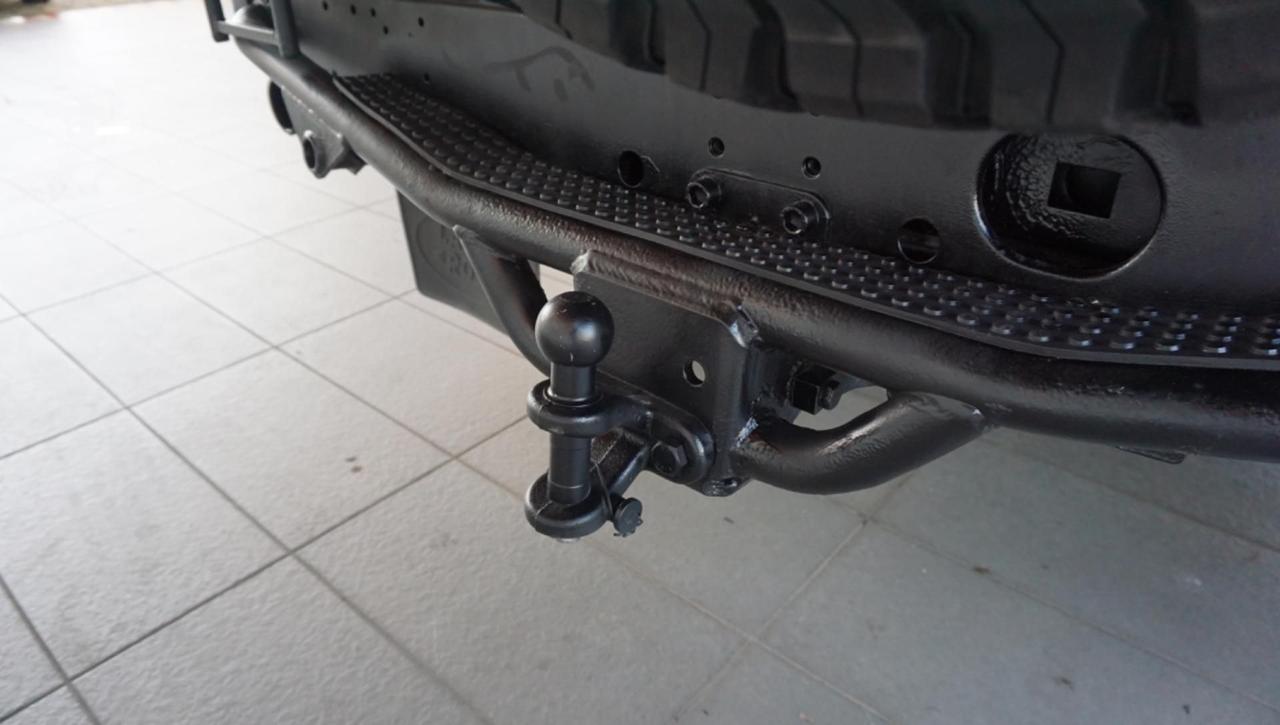 Land Rover Defender 110 2.5 Td5 cat S.W. S