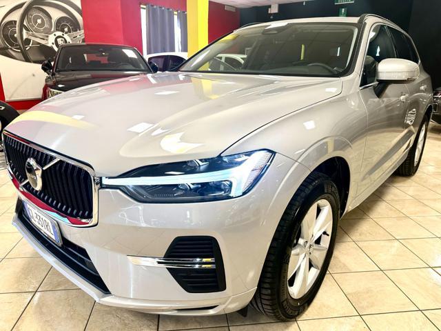 VOLVO XC60 B4 automatico FULL LED NAVI APPLE CAR 30.000 KM