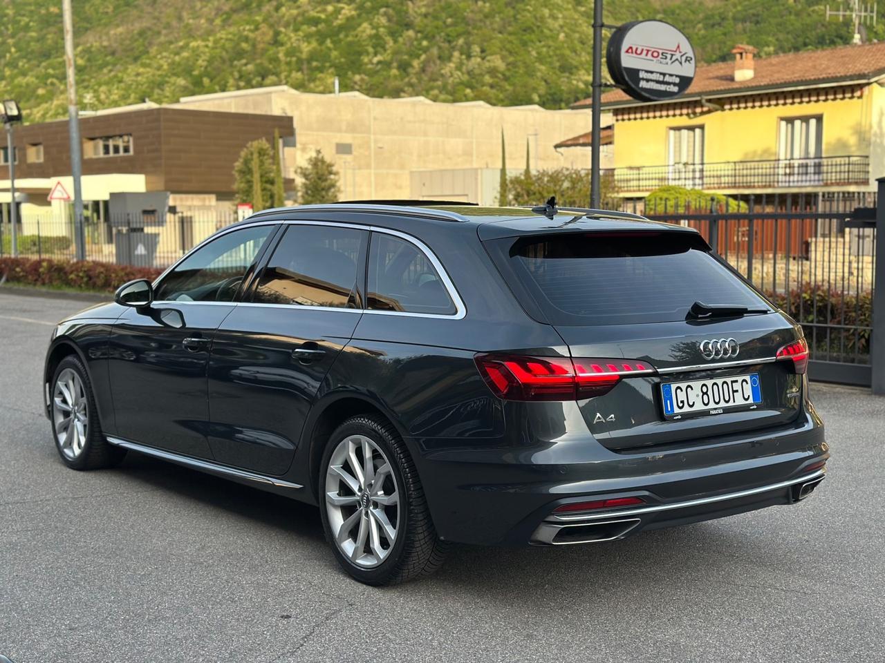 Audi A4 Avant 40 TDI quattro S tronic Business Advanced