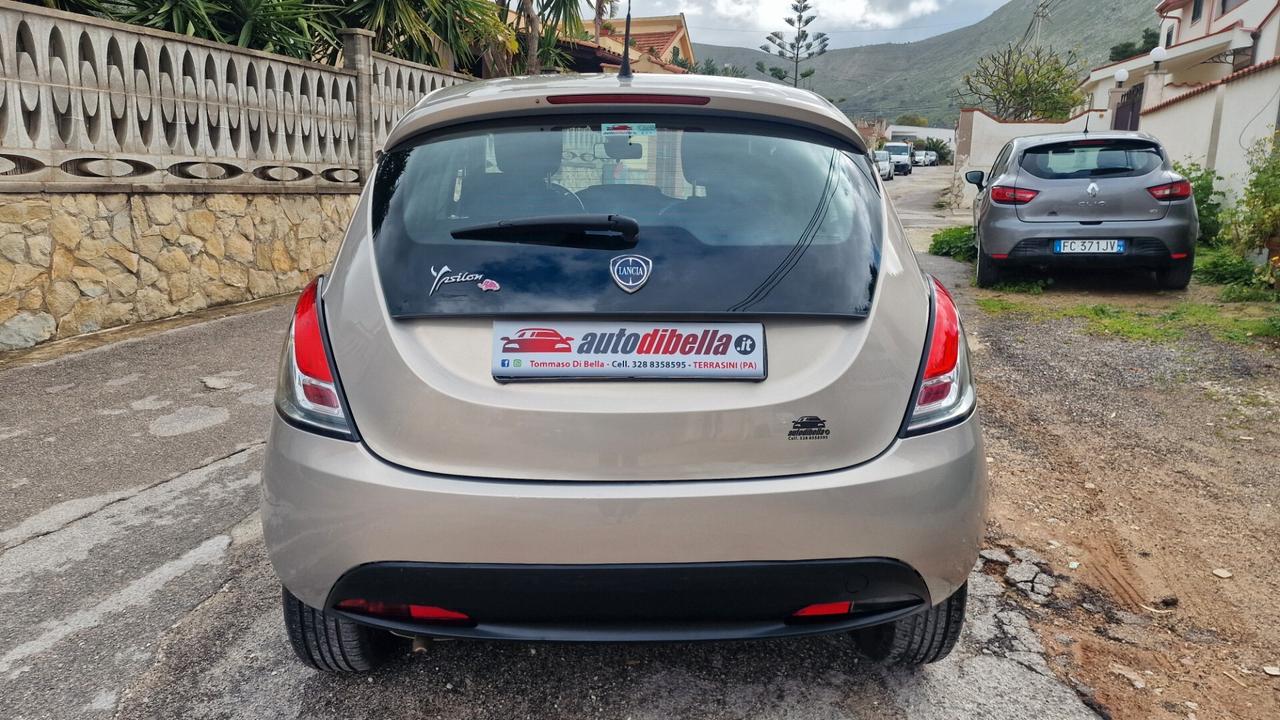 Lancia Ypsilon 1.2 69 CV 5 porte GPL Ecochic Gold